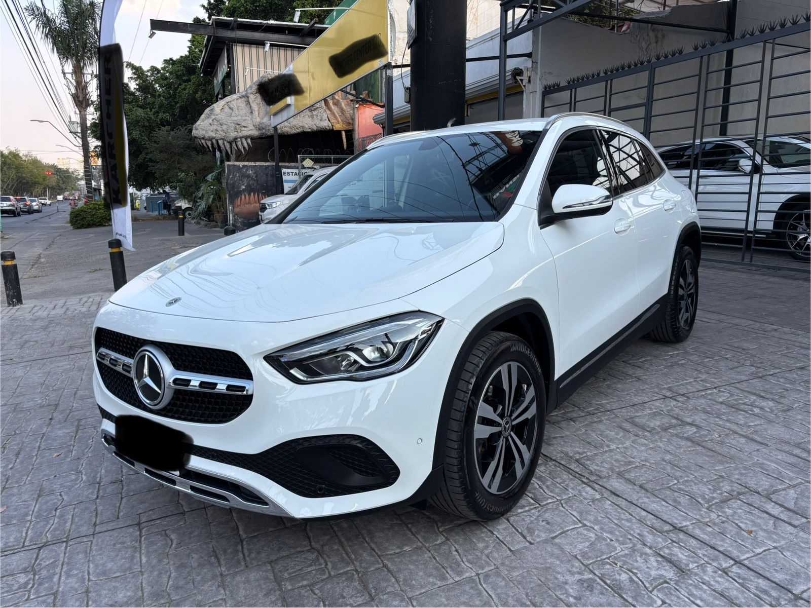 Mercedes Benz Clase GLA 200 PROGRESIVE 2023