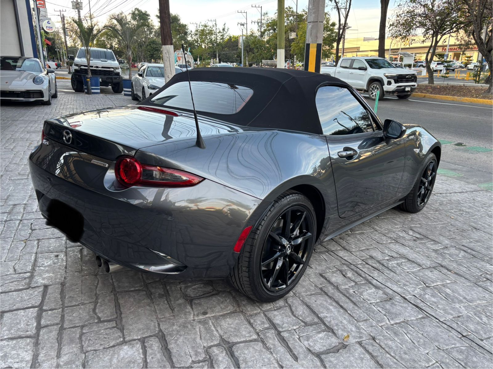 Mazda MX5 2023 ISPORT Manual Gris
