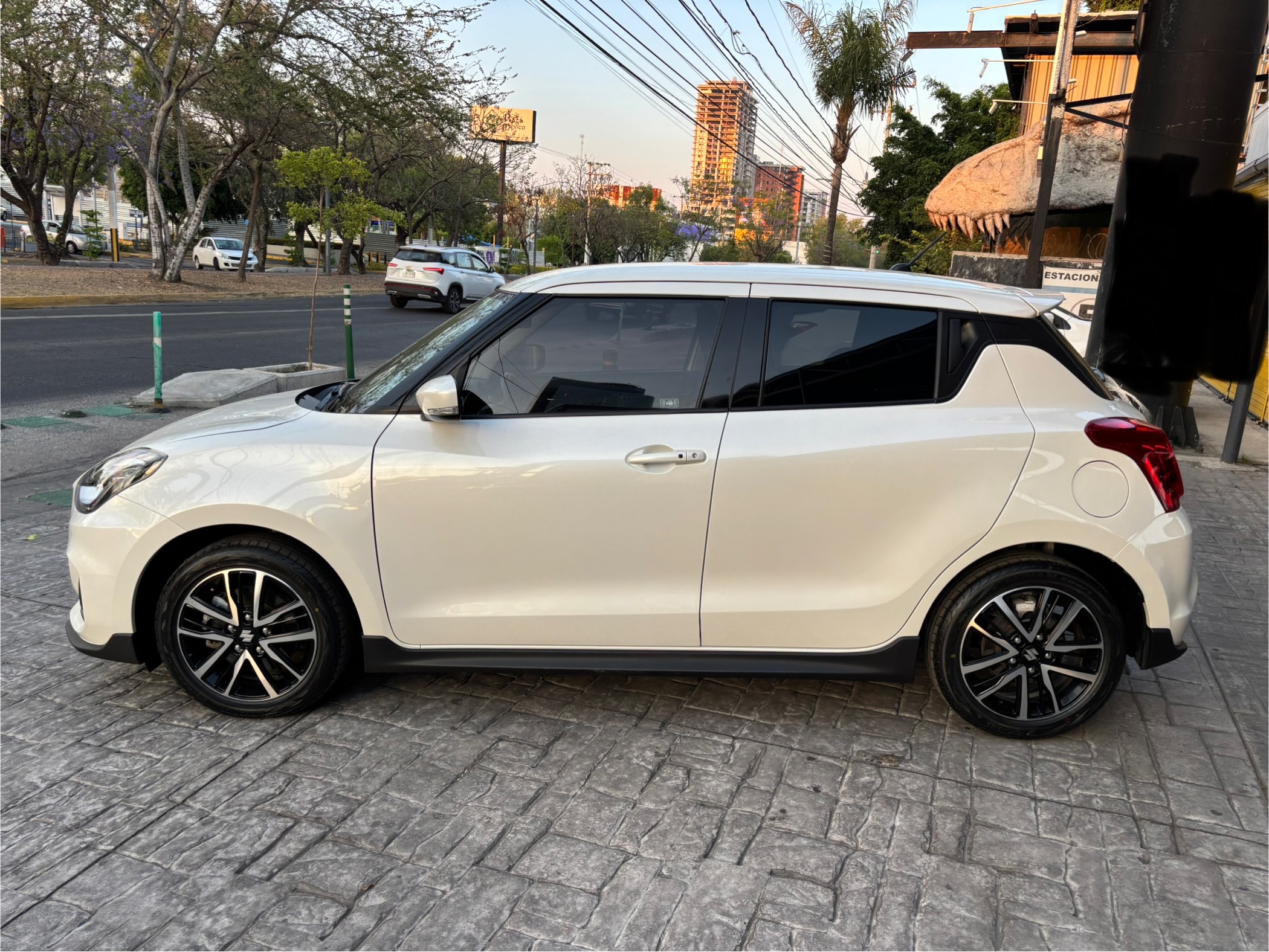 Suzuki Swift 2023 SPORT Manual Blanco