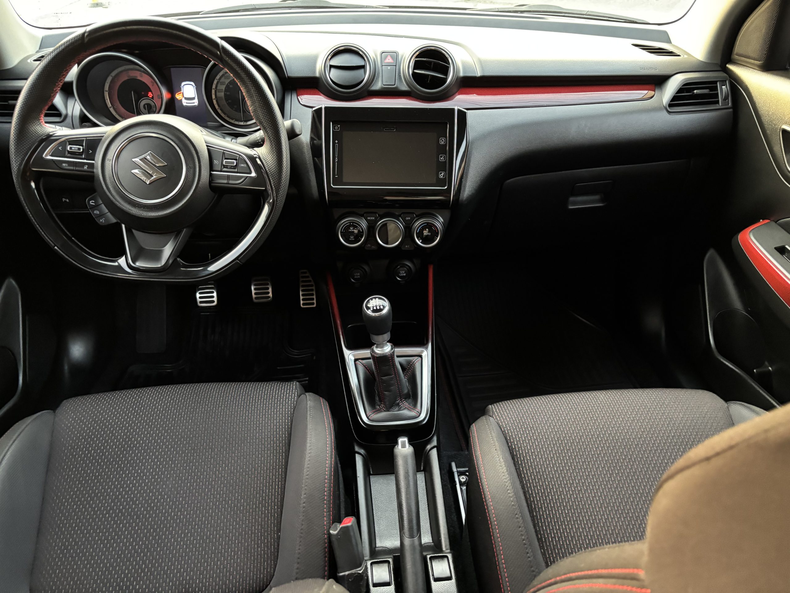 Suzuki Swift 2023 SPORT Manual Blanco