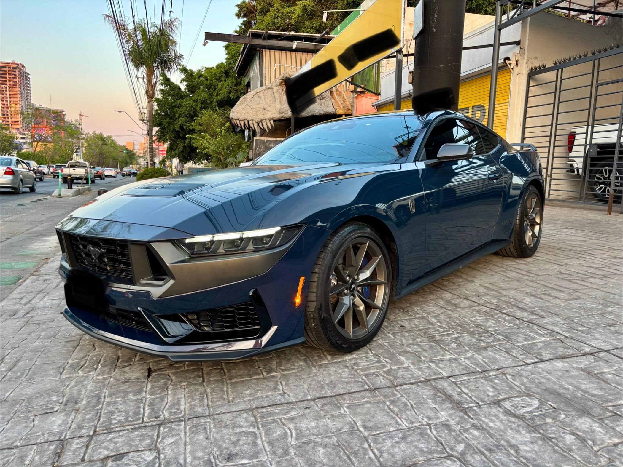 Ford Mustang DARK HORSE 2024