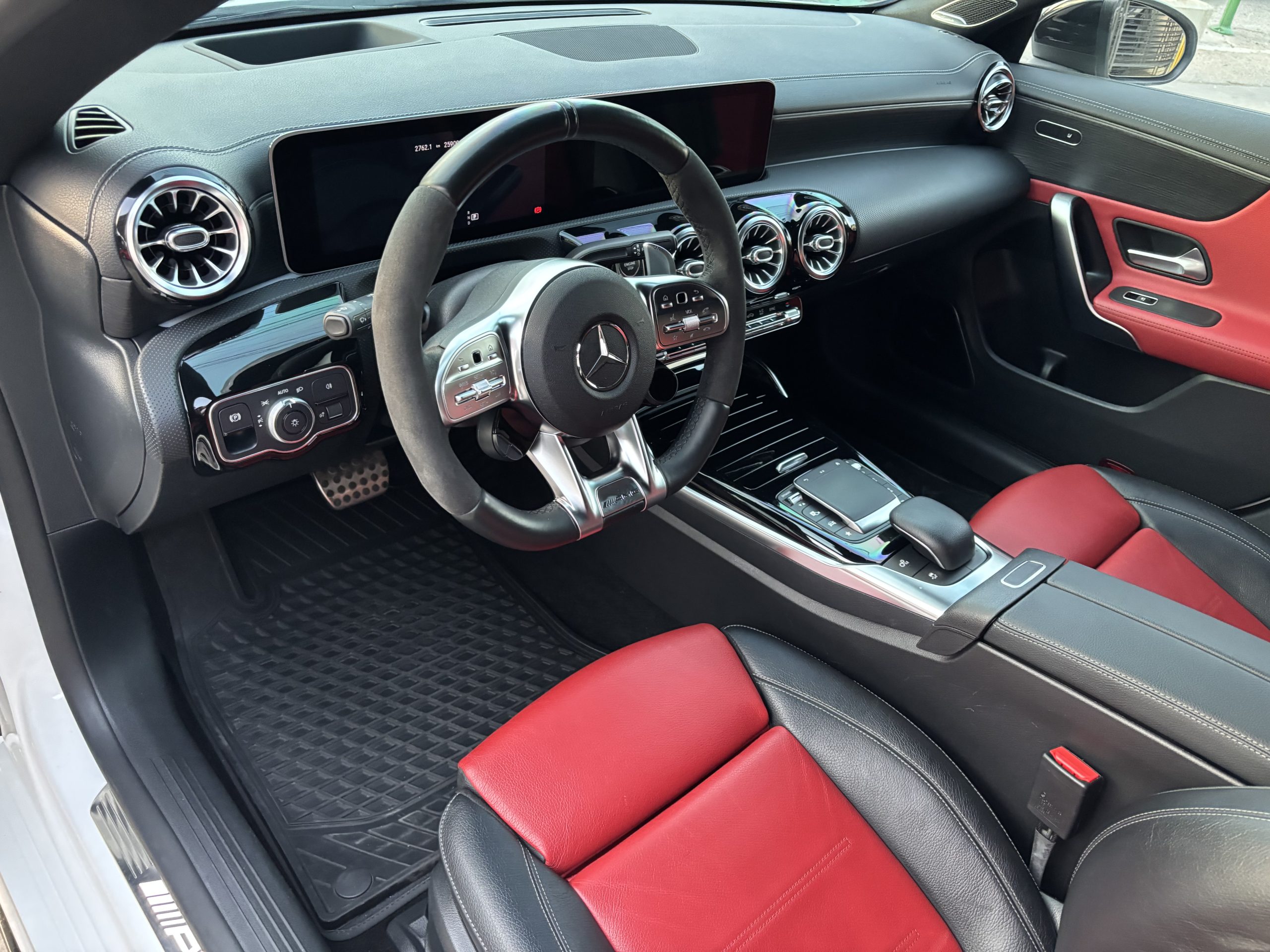 Mercedes-Benz Clase CLA 2020 45 Automático Blanco
