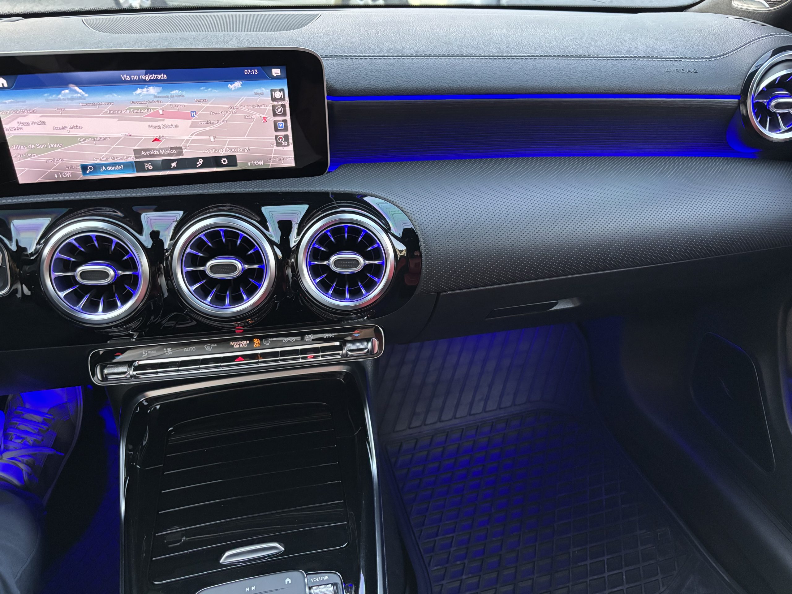 Mercedes-Benz Clase CLA 2020 45 Automático Blanco