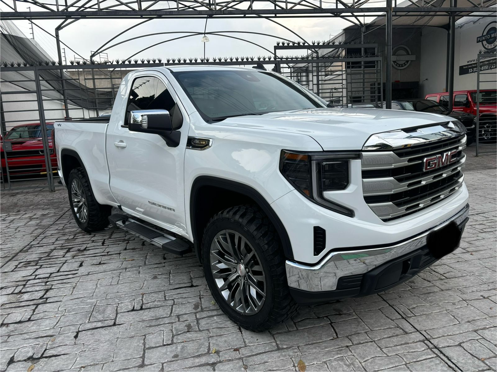 GMC Sierra 2022 SLE 2022 1/2 Automático Blanco