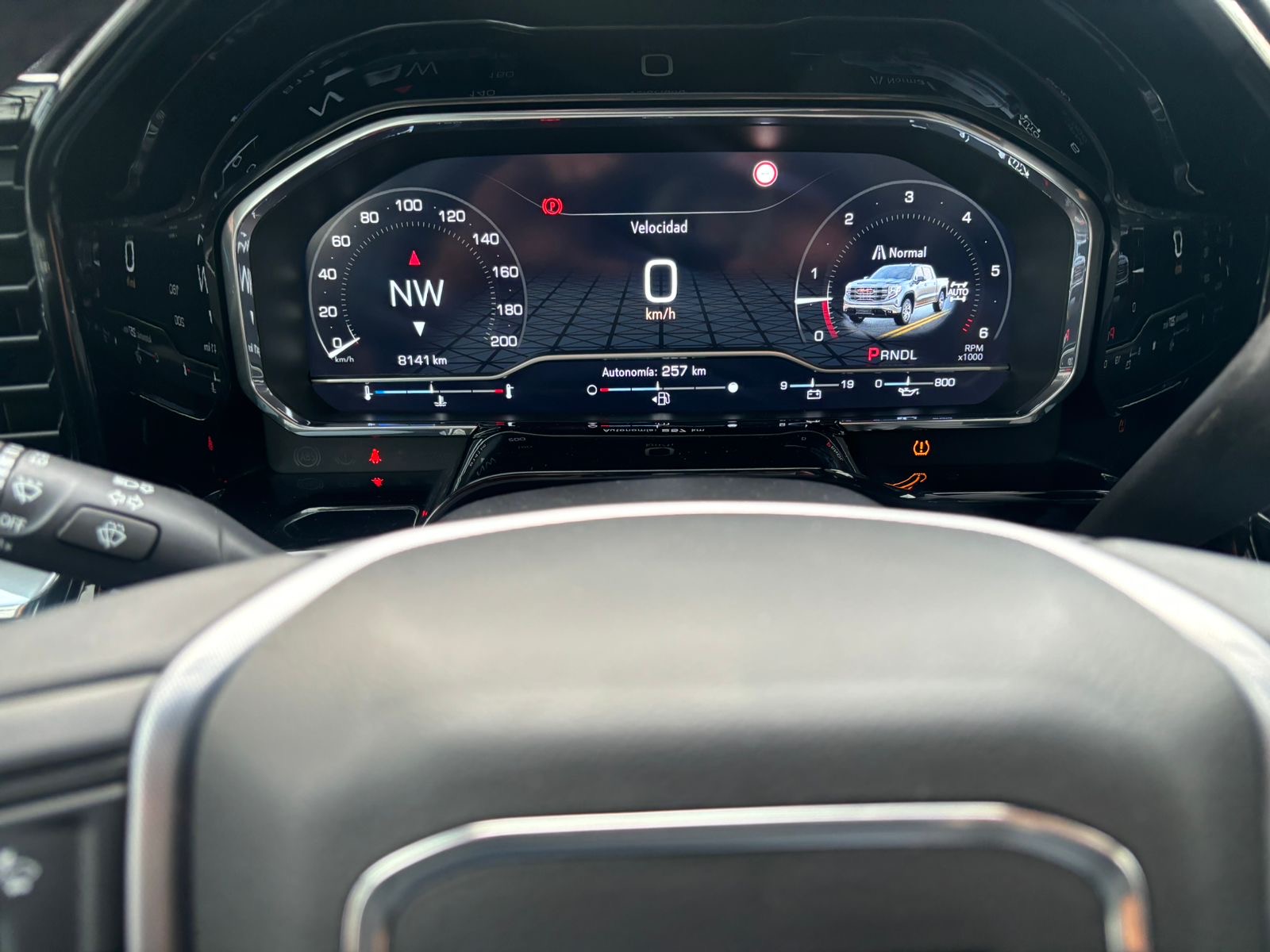 GMC Sierra 2022 SLE 2022 1/2 Automático Blanco