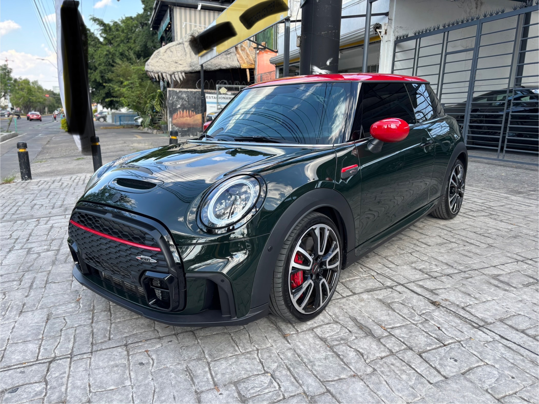 Mini Mini Cooper JCW ICONIC 2022
