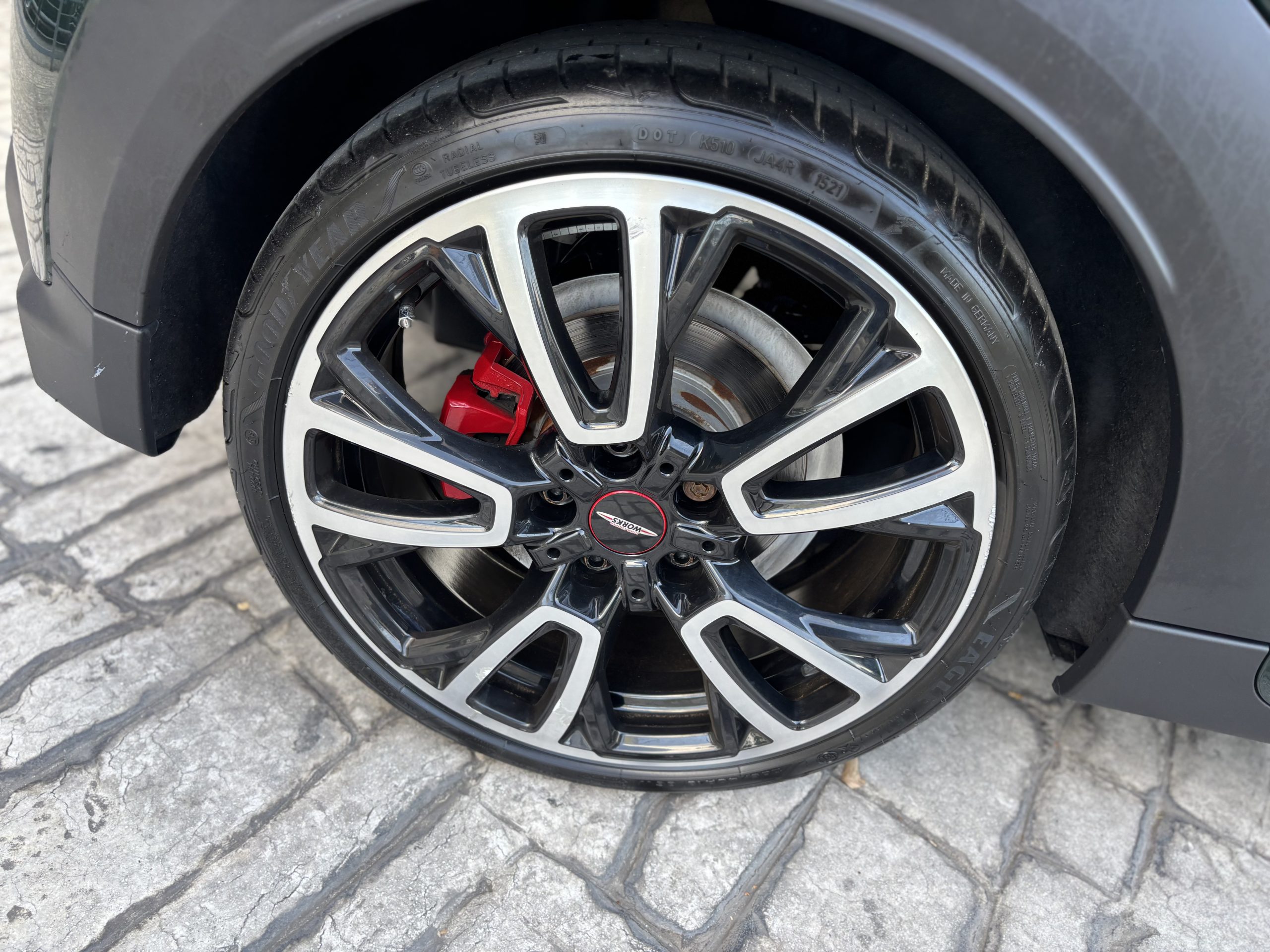 Mini Cooper 2022 JCW ICONIC Automático Verde