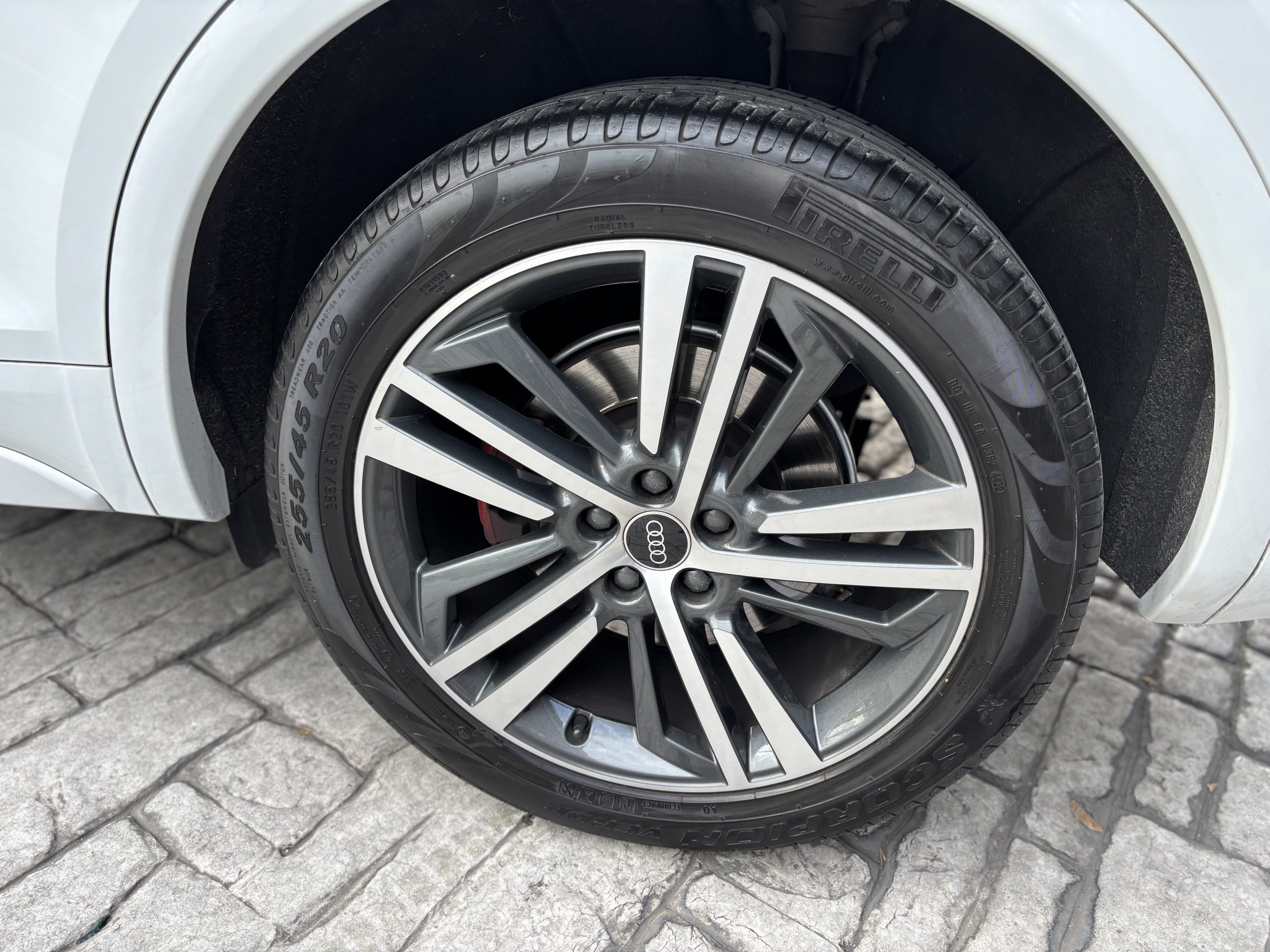 Audi Q5 2023 SPORT BACK S LINE Automático Blanco