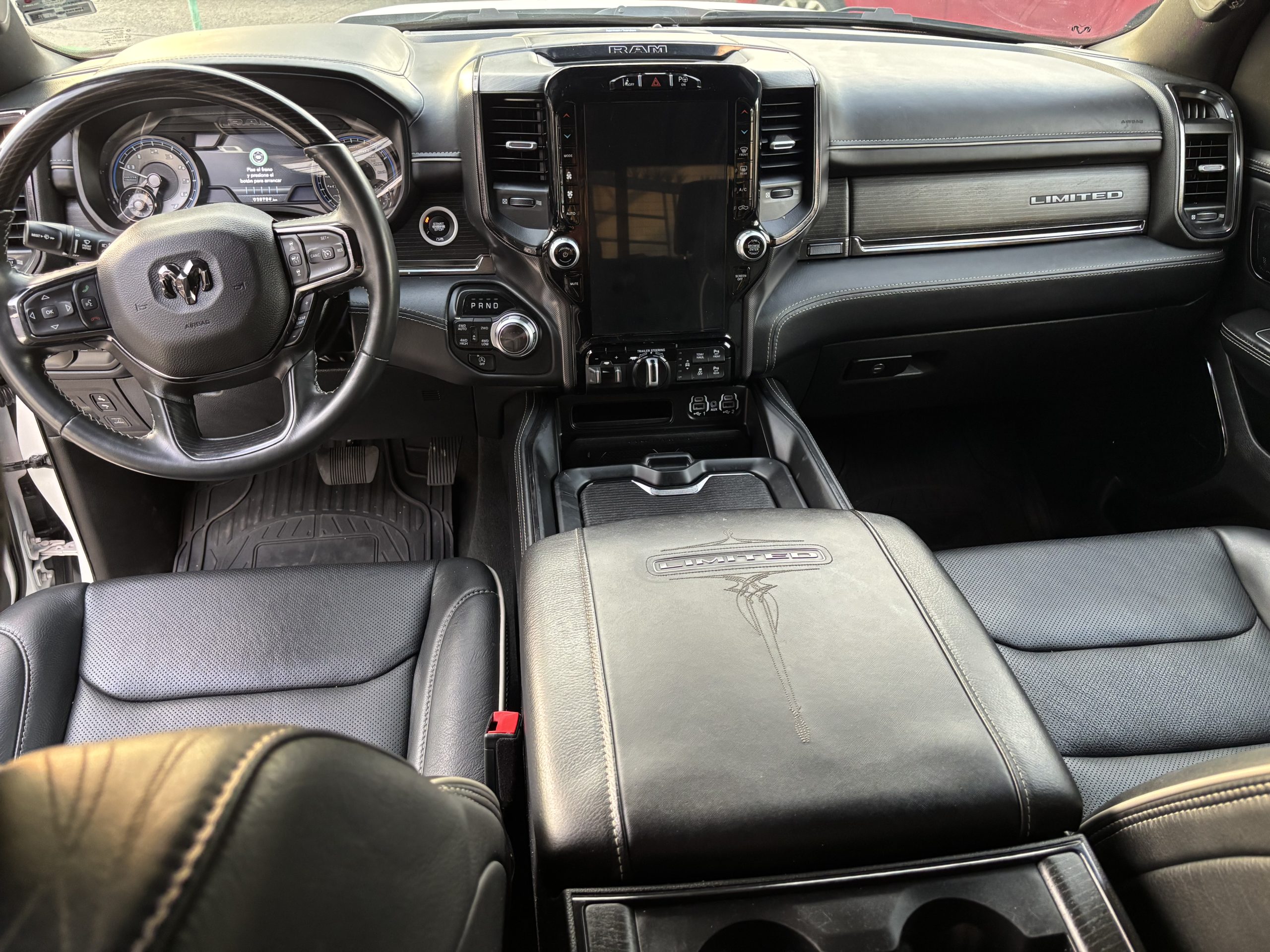 Dodge RAM 2022 1500 MILD HIBRID LIMITED Automático Blanco