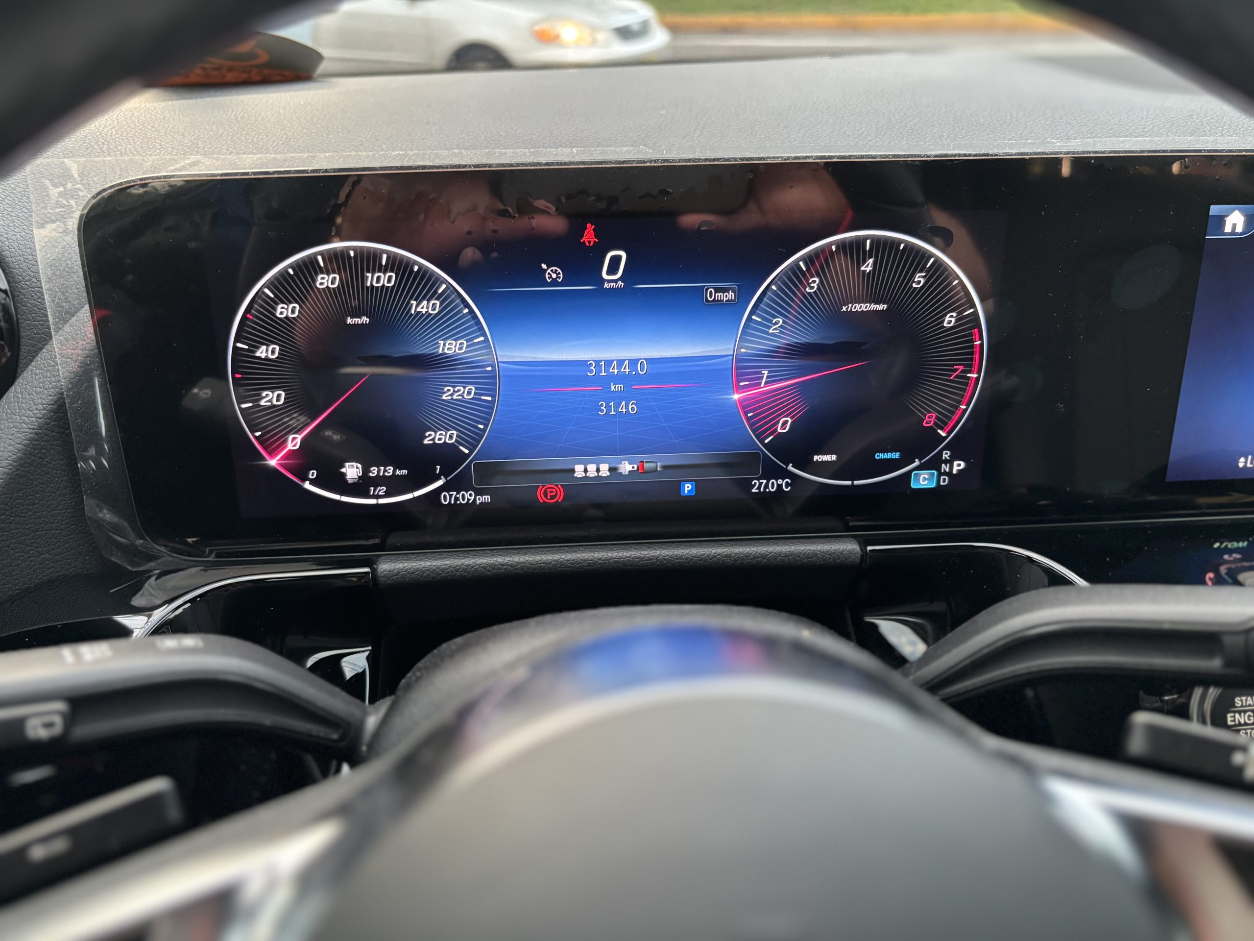 Mercedes-Benz GLA 2025 200 Automático Azul