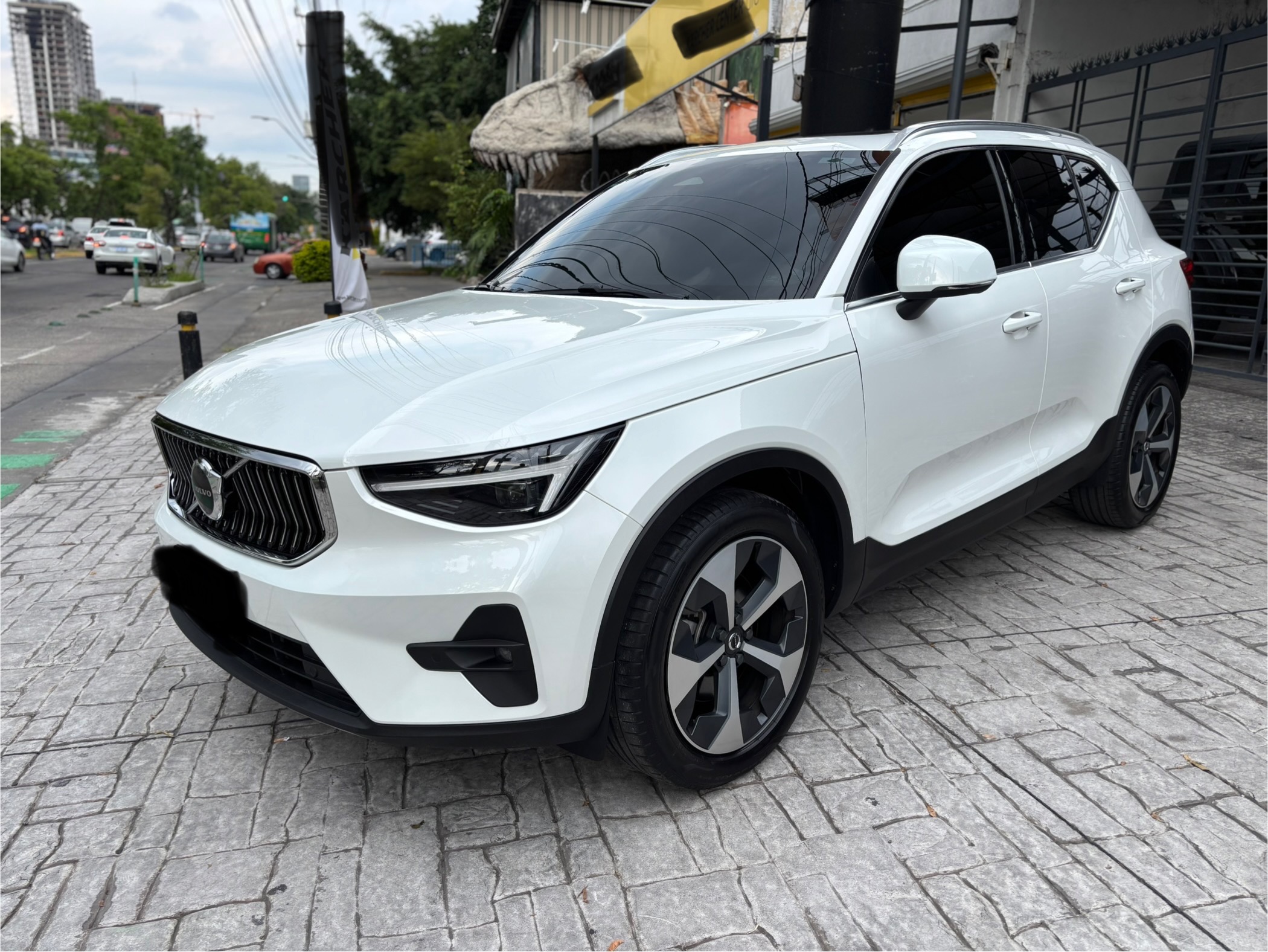 Volvo XC40 ULTIMATE 2024