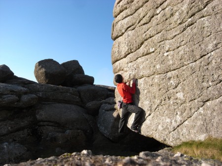Vertical Frontiers - bouldering at bonehill Vertical Frontiers - bouldering at bonehill