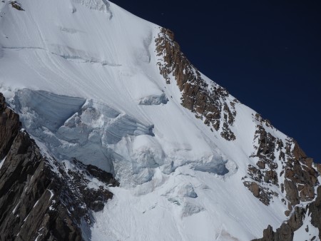 Climbers on left edge route, triangle du tacul