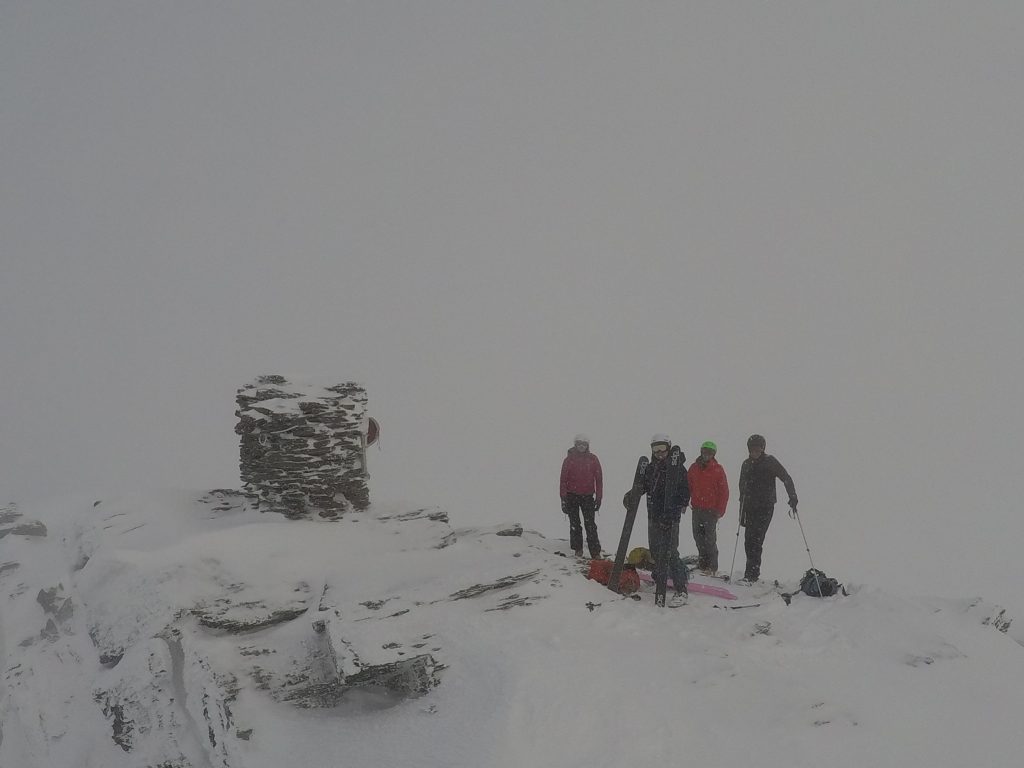 Lyngen Ski Guide