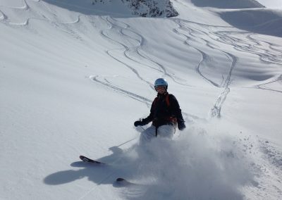 Off Piste Skiing – Le Tour