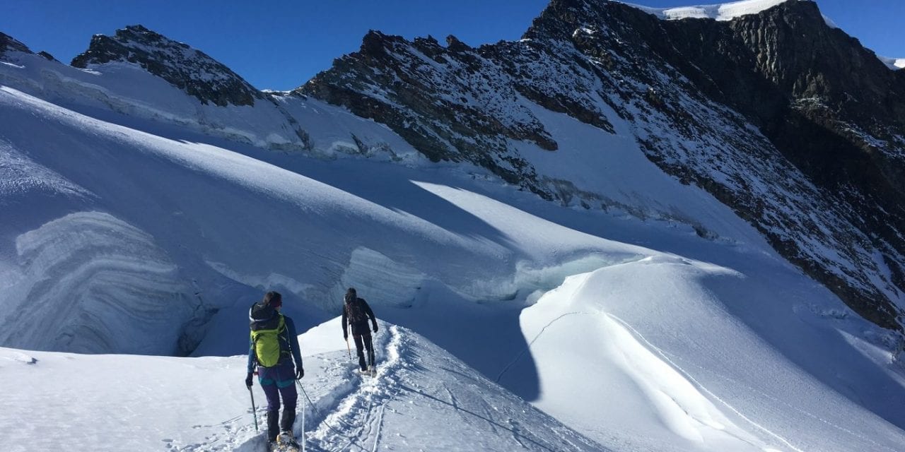 Autumn mountaineering on the Allalinhorn