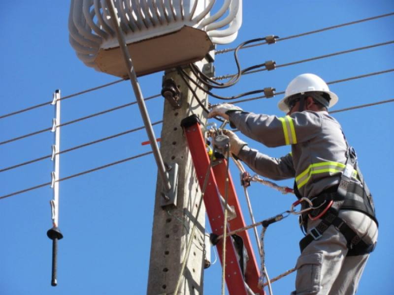 Resultado de imagem para Foto de corte de energia