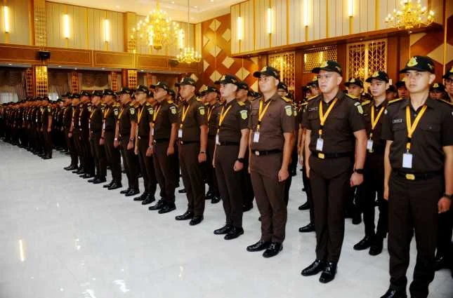 Asuransi PNS Apa Saja? Berikut Jenis dan Manfaatnya!