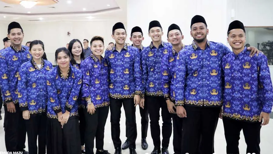 selain gaji apa saja yang diterima pns