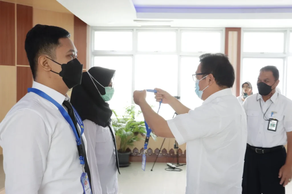 Hal yang Wajib Kamu Tahu tentang Golongan Pangkat PNS 3D!
