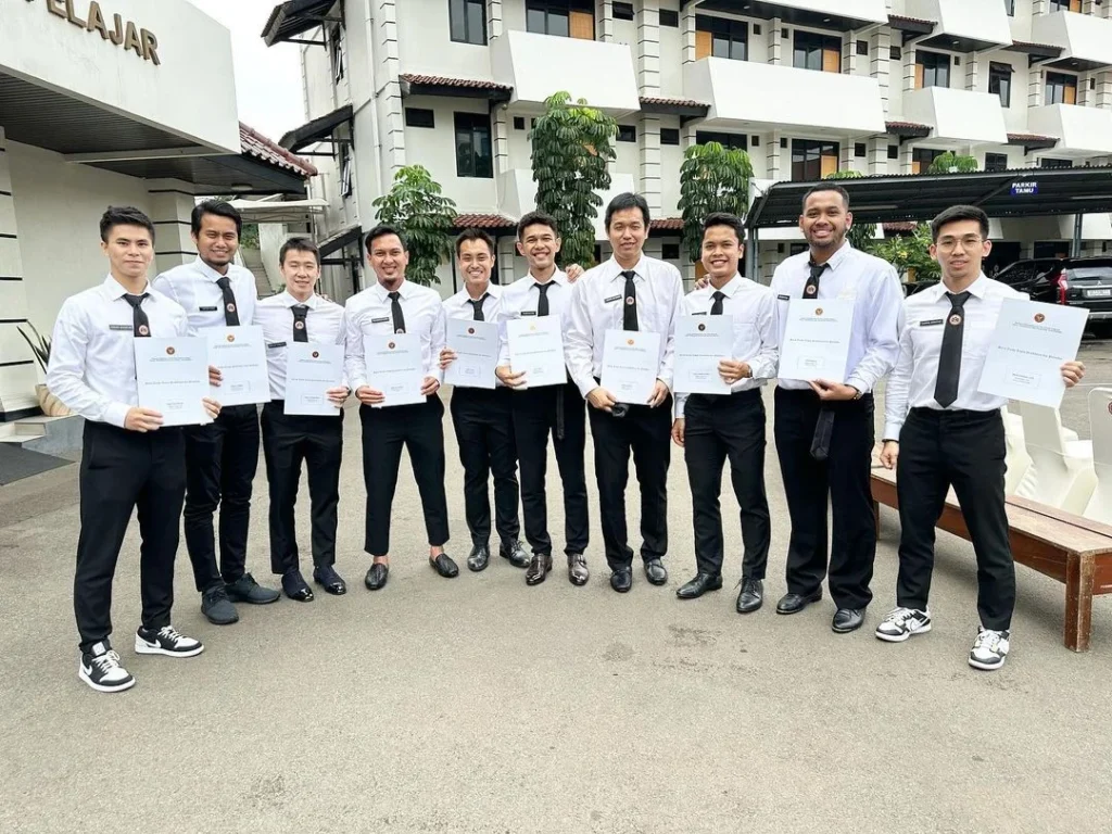 Ini Perbedaan Baju PNS dan PPPK Berdasarkan Regulasi Terbaru!
