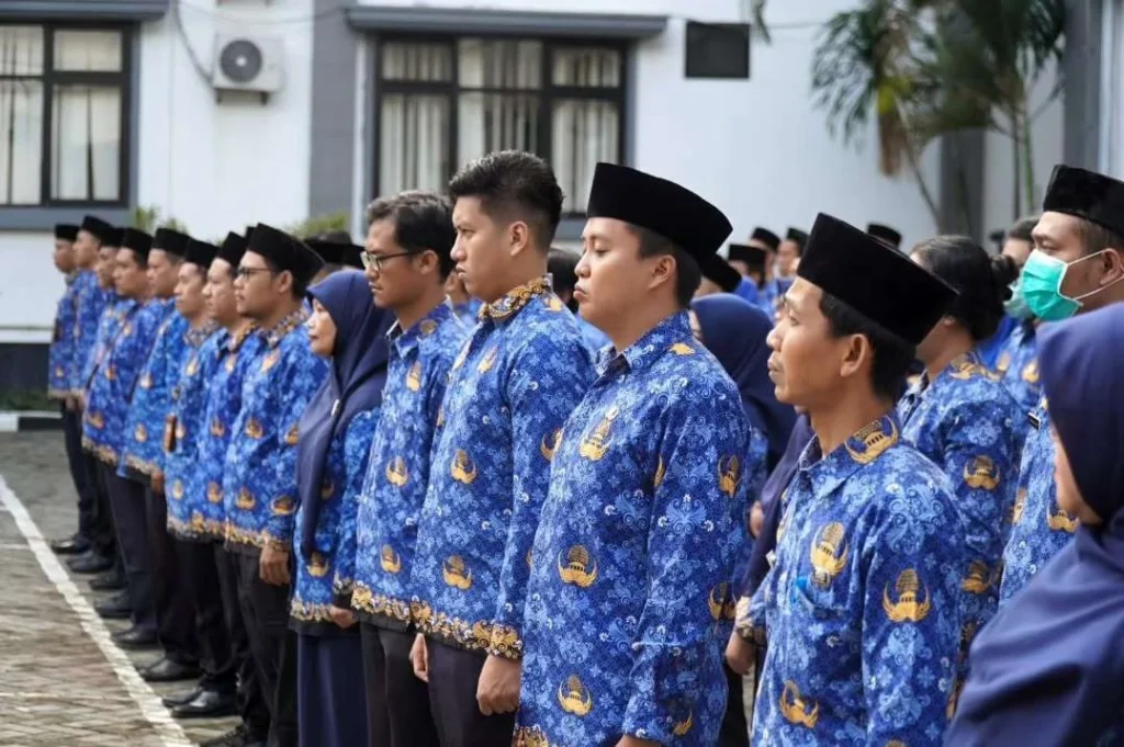 8 Perbedaan PNS dan PPPK Berdasarkan Hak yang Didapat!