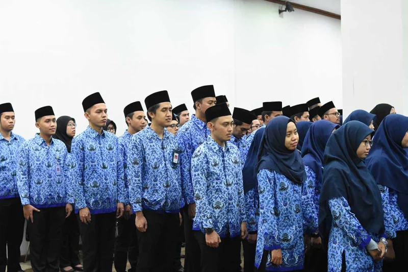 Baju PNS Apa Saja Jenisnya? Ternyata Ini Ketentuannya!