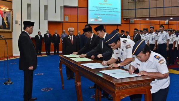 Pelantikan PNS Kemenhub