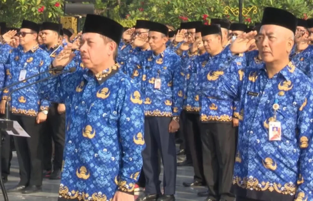 Ketentuan Baju PNS Adalah? Simak Aturan Penggunaannya!