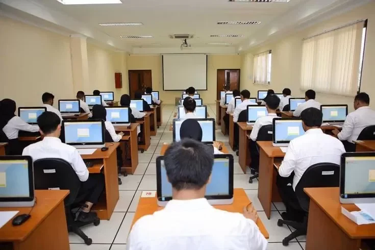 Batas Usia CPNS 2025
