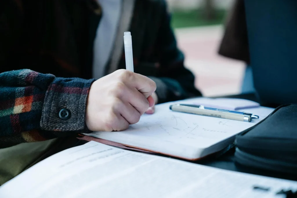 essay yang lolos beasiswa unggulan