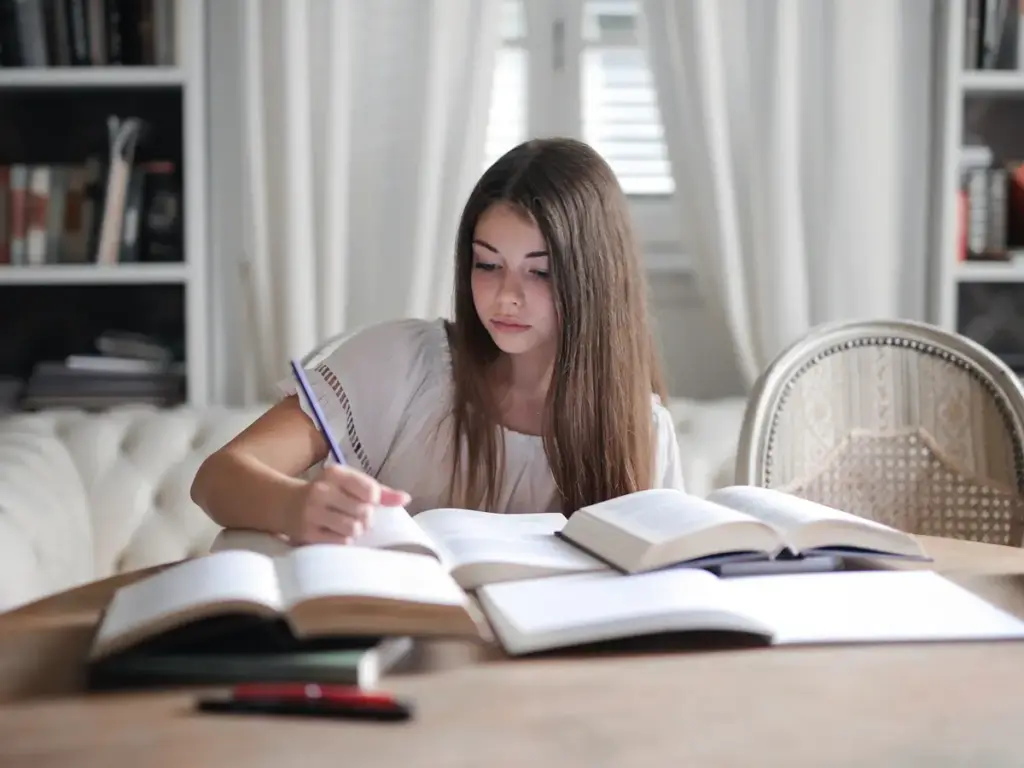 Strategi Agar Lolos Passing Grade