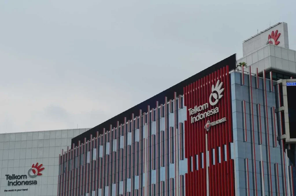 Gaji BUMN di Sektor Telekomunikasi