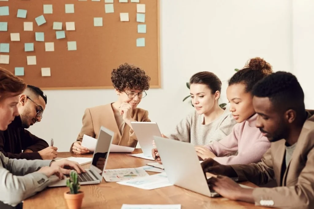 Berapa Gaji BUMN Lulusan D3