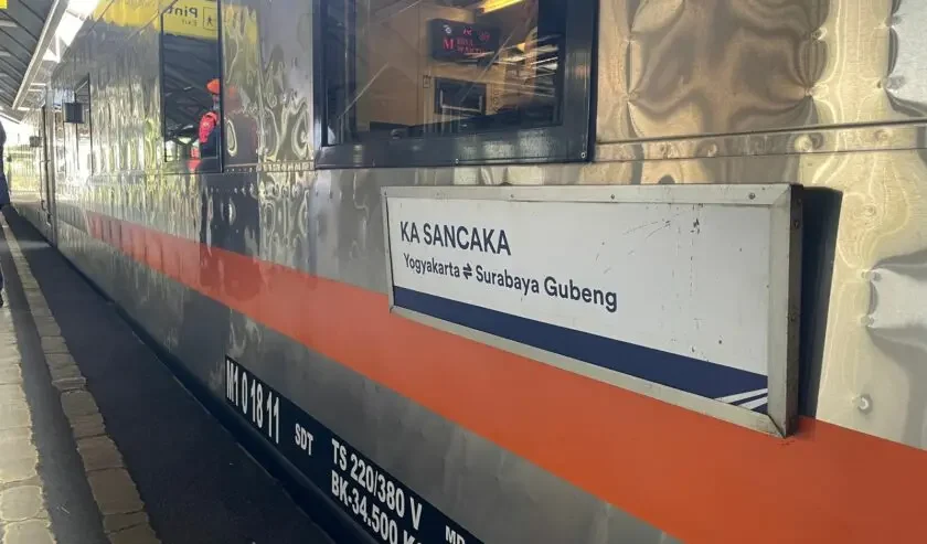 berapa gaji parking operation KAI