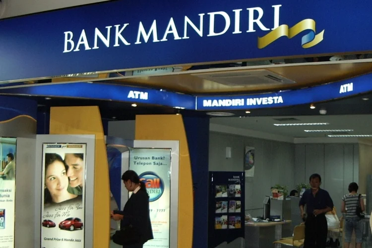 berapa gaji asisten manager Bank Mandiri