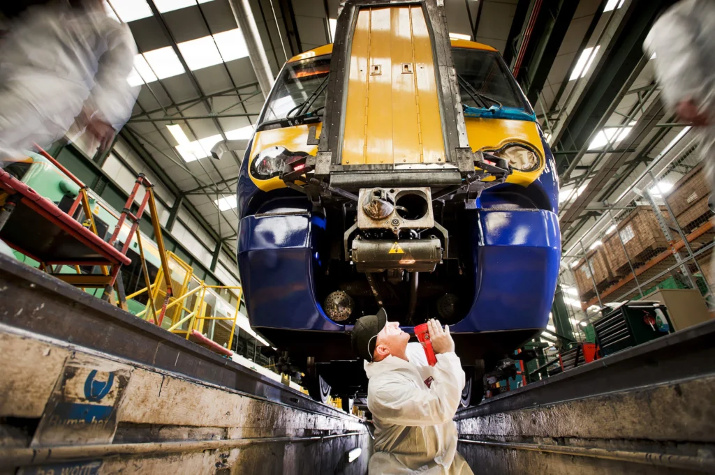 berapa gaji rolling stock KAI