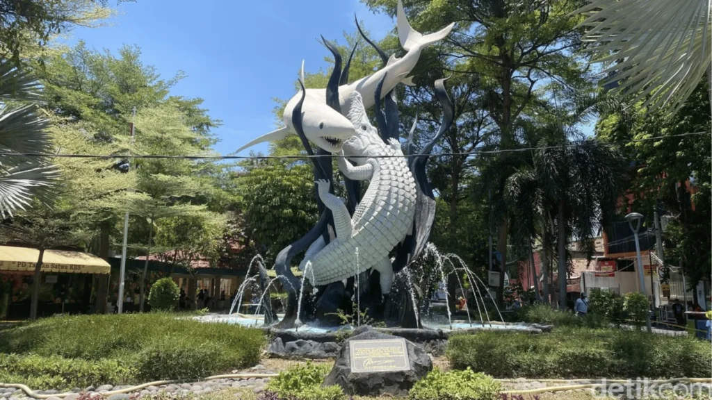 Anak perusahaan BUMN di Surabaya