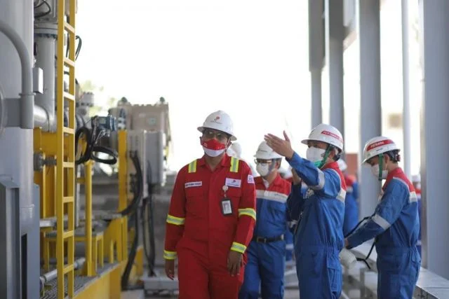 berapa gaji Legal Pertamina