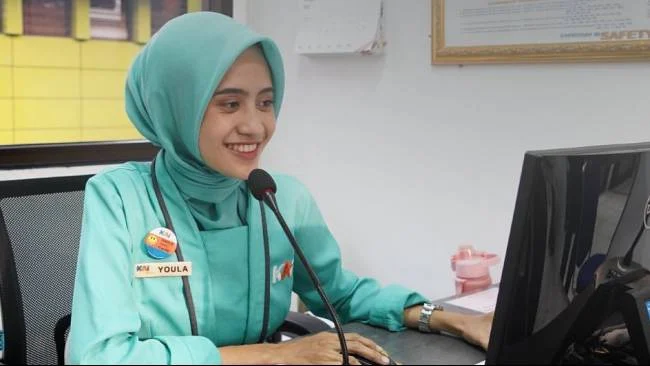 berapa gaji CS KAI