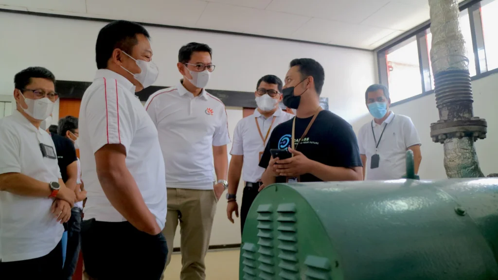 berapa gaji komisaris Telkom