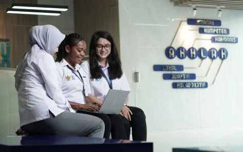 contoh bumn di indonesia adalah