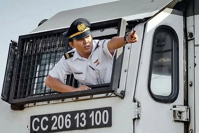 berapa gaji KAI logistik