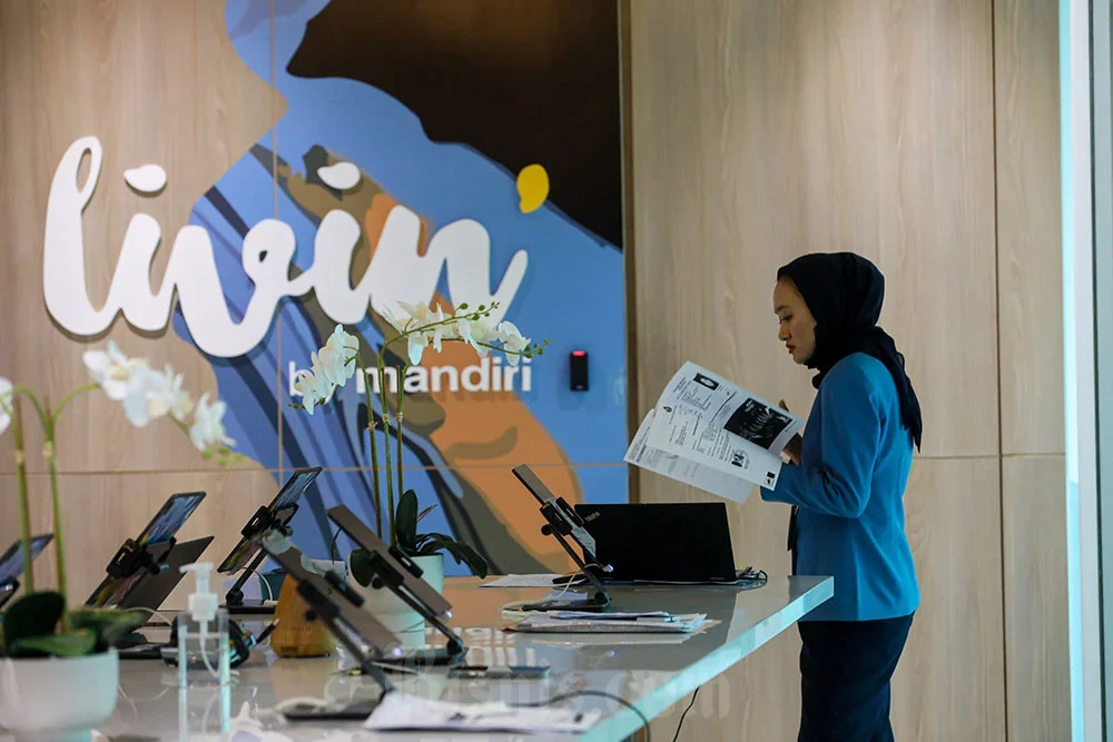 berapa gaji sales Bank Mandiri