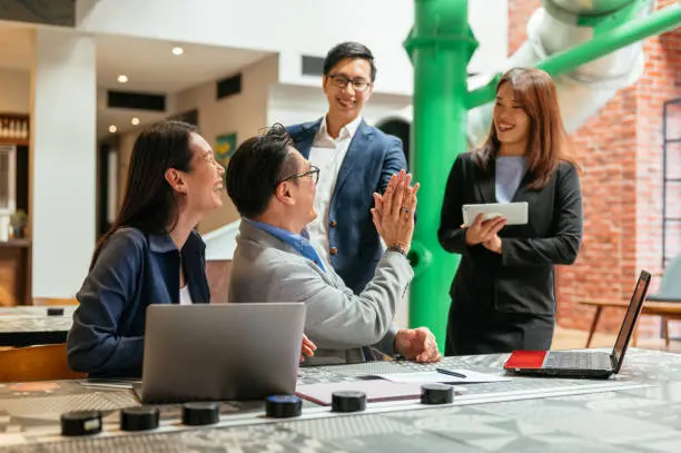 Gaji Kerja di BUMN Lulusan SMK 
