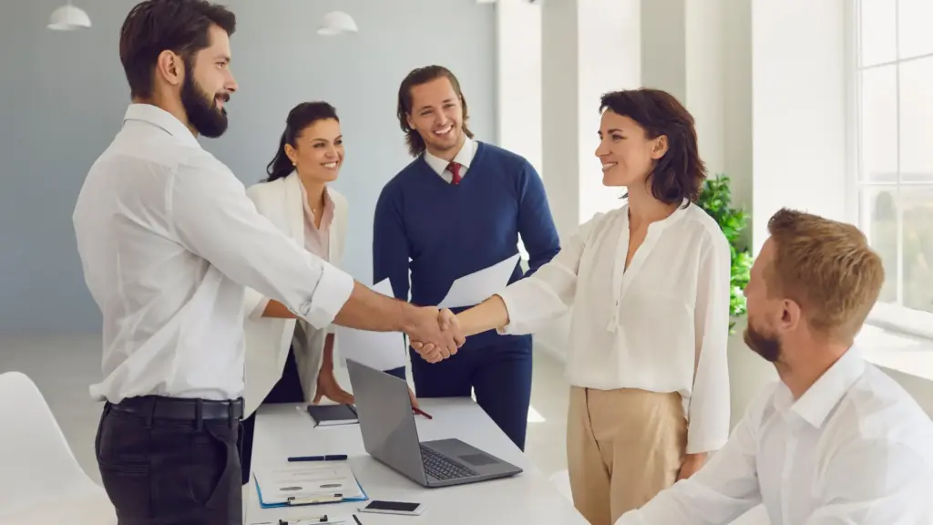 Strategi Menang (“Lolos”)