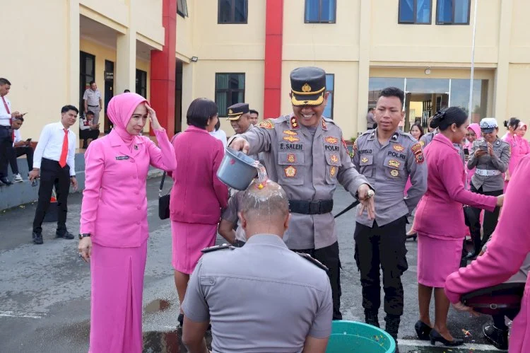 lambang pangkat polisi