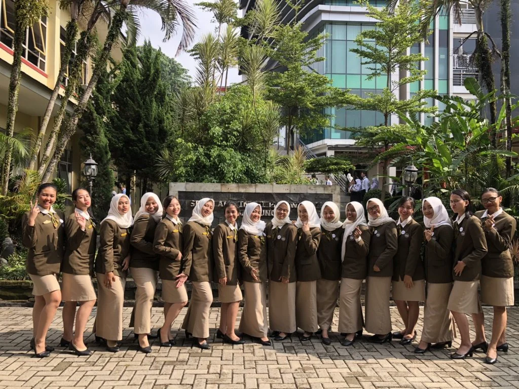 Apa Itu Sekolah Kedinasan Kementerian Pariwisata?