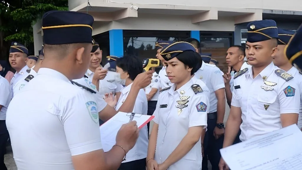 Kriteria Mahasiswa Sekolah Kedinasan Meteorologi dan Geofisika