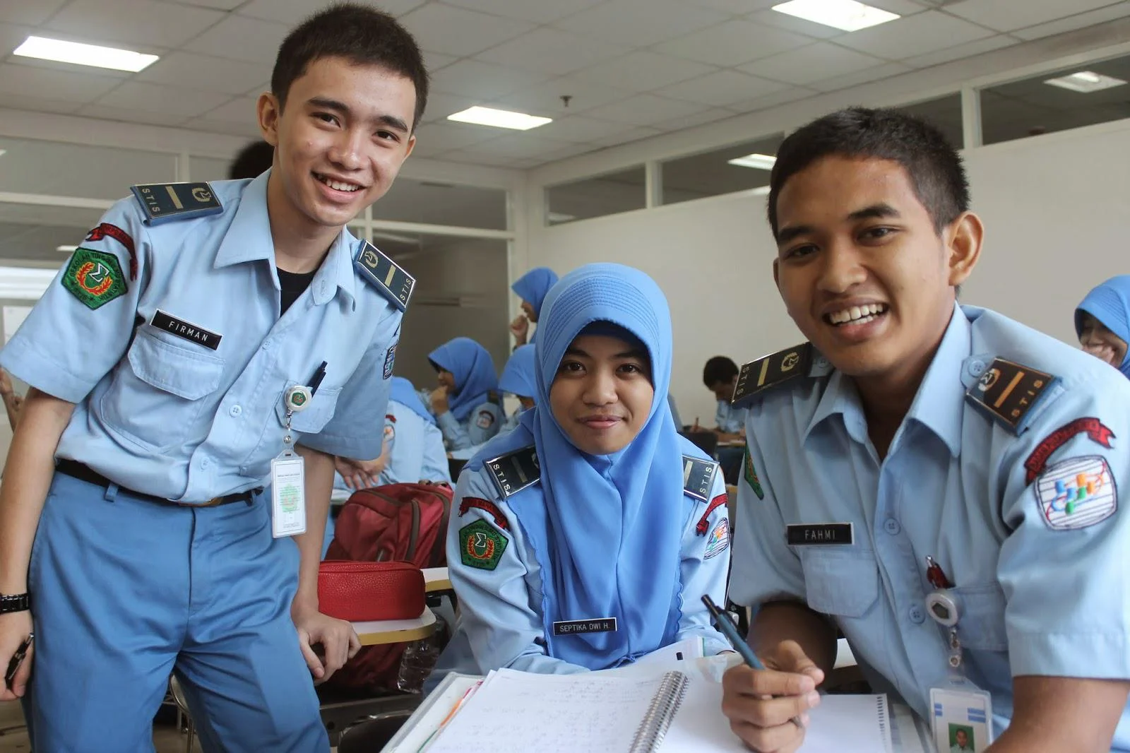 Informasi Biaya Pendidikan dan Beasiswa di Sekolah Kedinasan